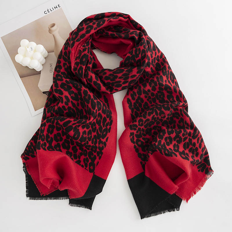 Elegant Celebrity Animal Pattern Plaid Scarf Autumn Winter New Imitation Cashmere Scarf Shawl Warm Neck