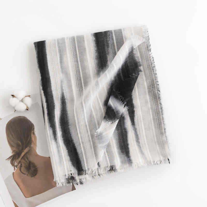 Halo dyed fashion scarves men women in the same style personality long shawl travel style