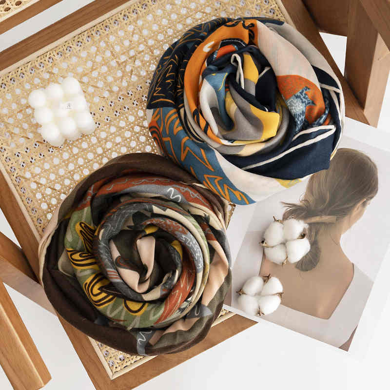 Silk scarf luxury noble temperament koi silk wool retro style thin spring and autumn  imitation silk scarf square