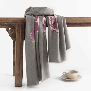 New 2023 retro folk style scarf winter imitation cashmere scarf warm flower shawl anti cold neck scarf