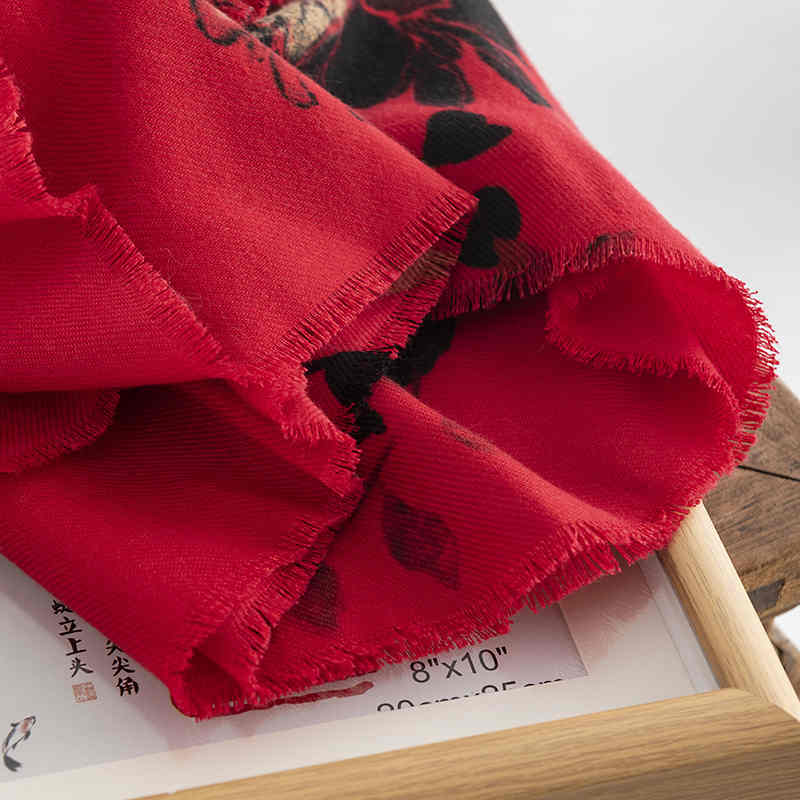 Red scarf ladies autumn winter new Benmingnian imitation cashmere scarf elegant celebrity warm scarf shawl