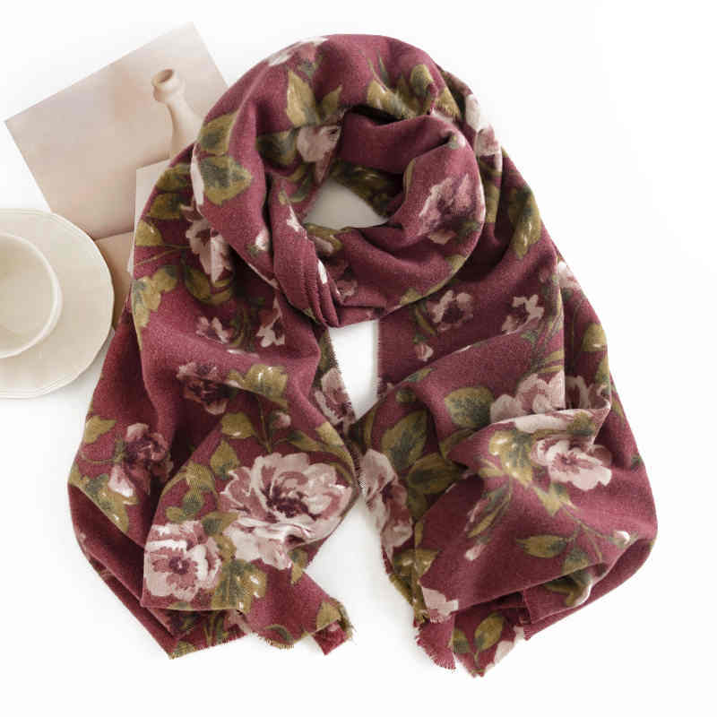Retro National Rose Print Scarf 2023 new ladies neck scarf idyllic imitation cashmere scarf