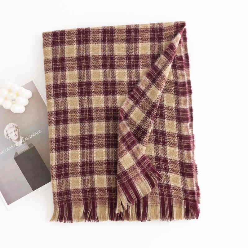 Checkerboard checkered scarf female fashion commuter imitation cashmere scarf simple business scarf warm winter shawl