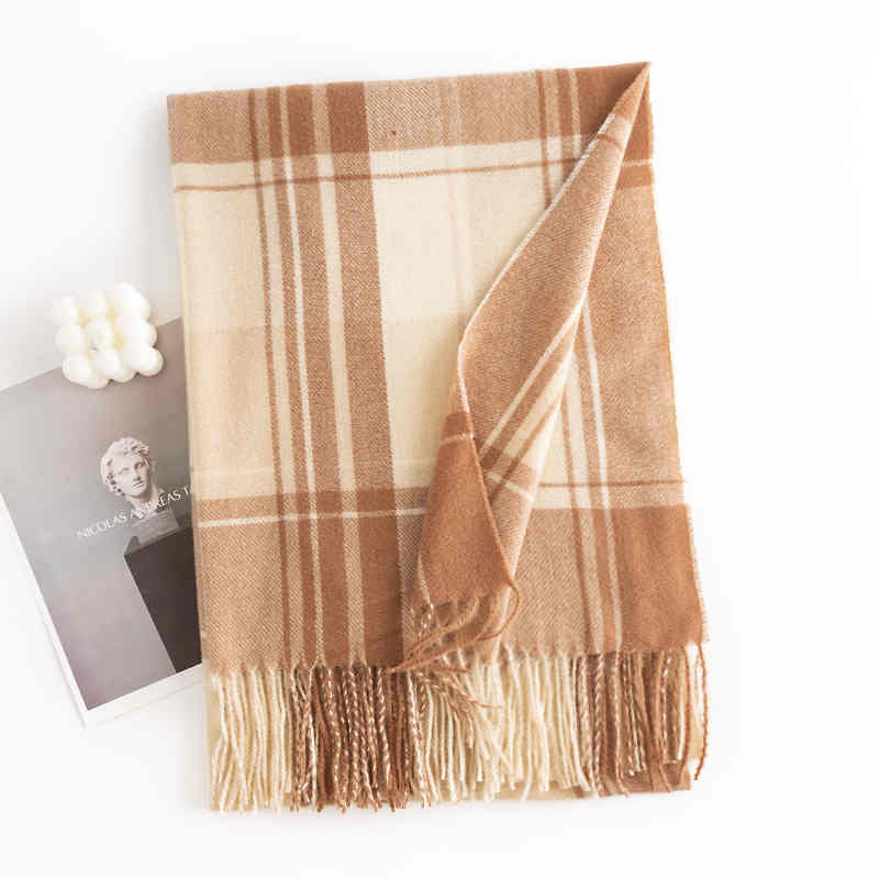 Winter plaid scarf woman 2023 fresh sweet imitation cashmere scarf warm anti cold neck Korean version the shawl