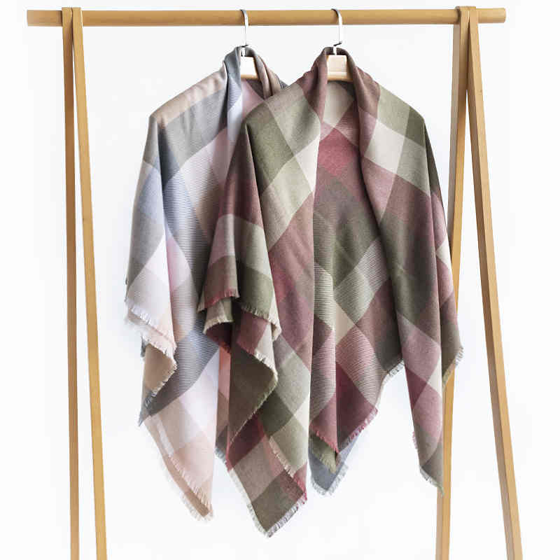 Checkerboard imitation cashmere scarf winter new high grade thermal shawl fashion commuter neck protection cold scarf