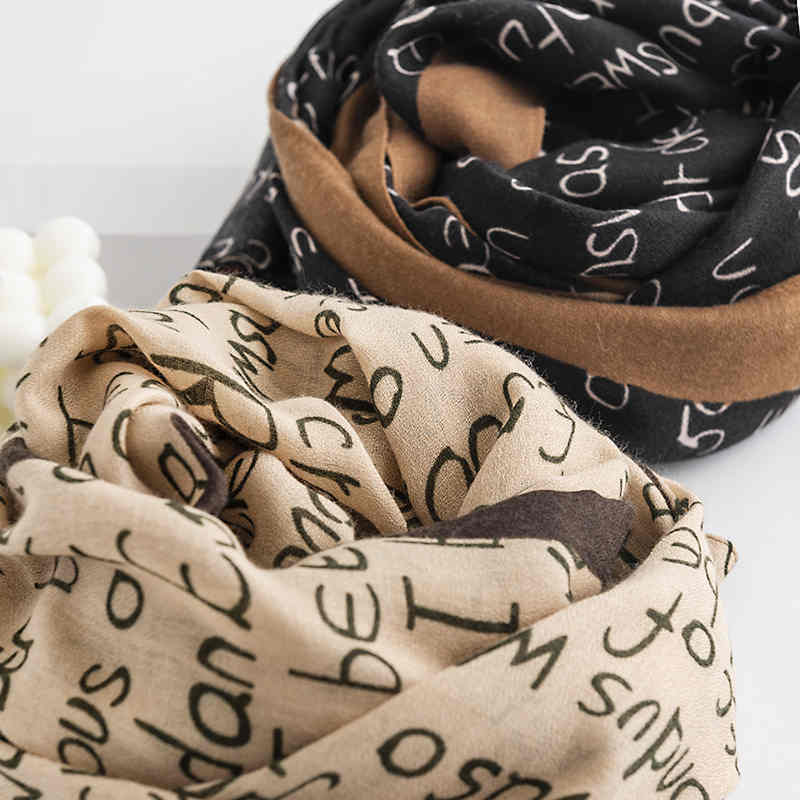 Europe the United States fashionable English alphabet print scarf female simple commuting lengthened plain neck scarf light luxury cape