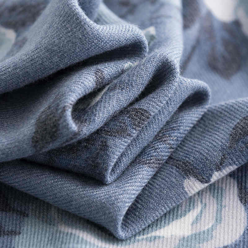 Printed imitation cashmere scarf winter high class feeling warm shawl fashion commuter neck cold scarf
