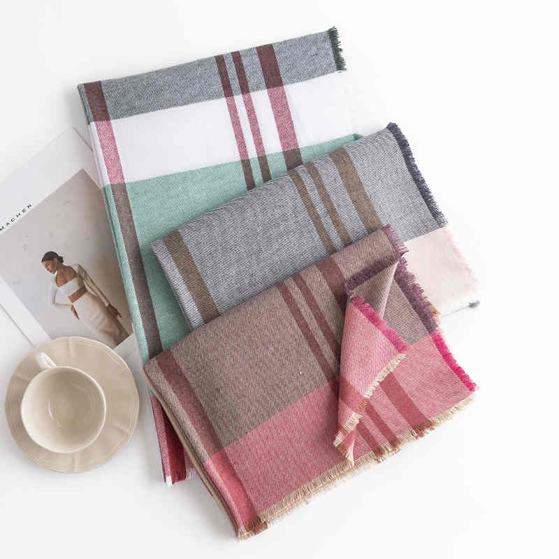 Autumn winter  midlength twill shawl shawl straps simple neck scarf