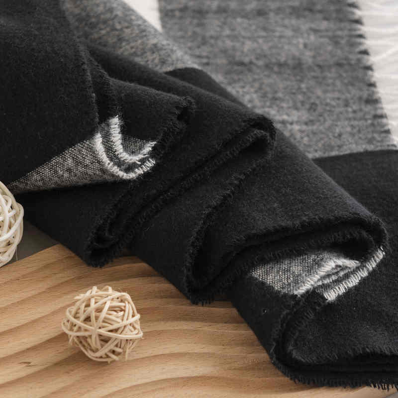 New style plaid scarf female fashion commuter imitation cashmere scarf simple square plaid scarf warm shawl