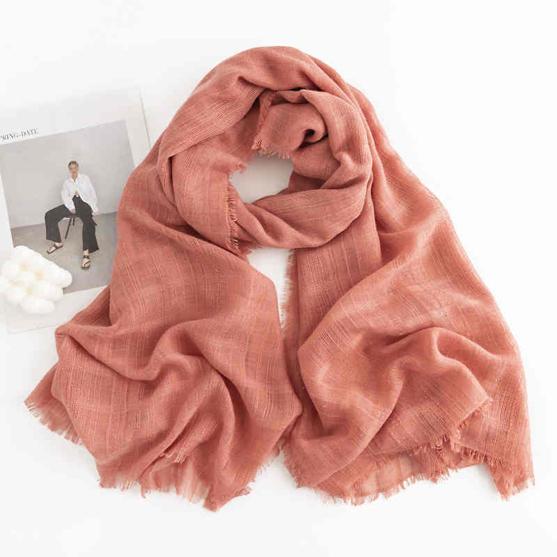 Stylish commuter simple and versatile solid color scarf short must plaid thin shawl in a long warm scarf
