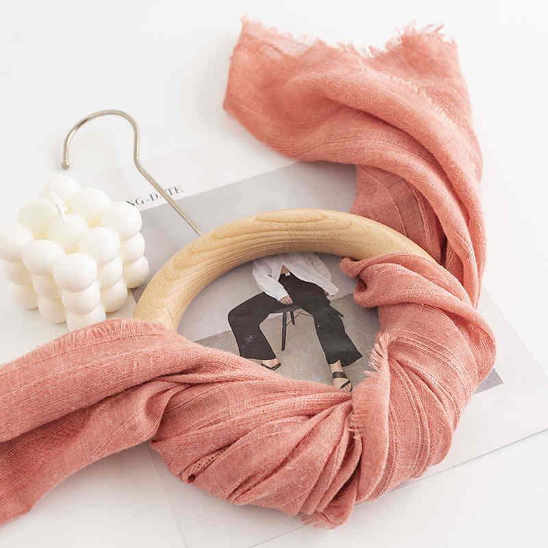 Stylish commuter simple and versatile solid color scarf short must plaid thin shawl in a long warm scarf