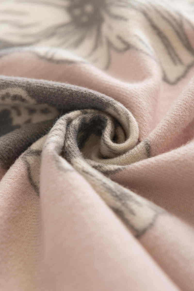 Fashion temperament printed scarf woman sweet wind imitation cashmere scarf shawl scarf neck
