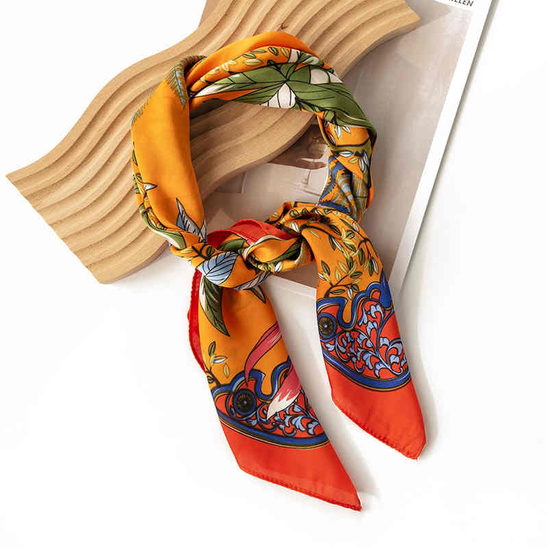 Leave a small pocket square with a floral pattern on a silk scarf for spring outing