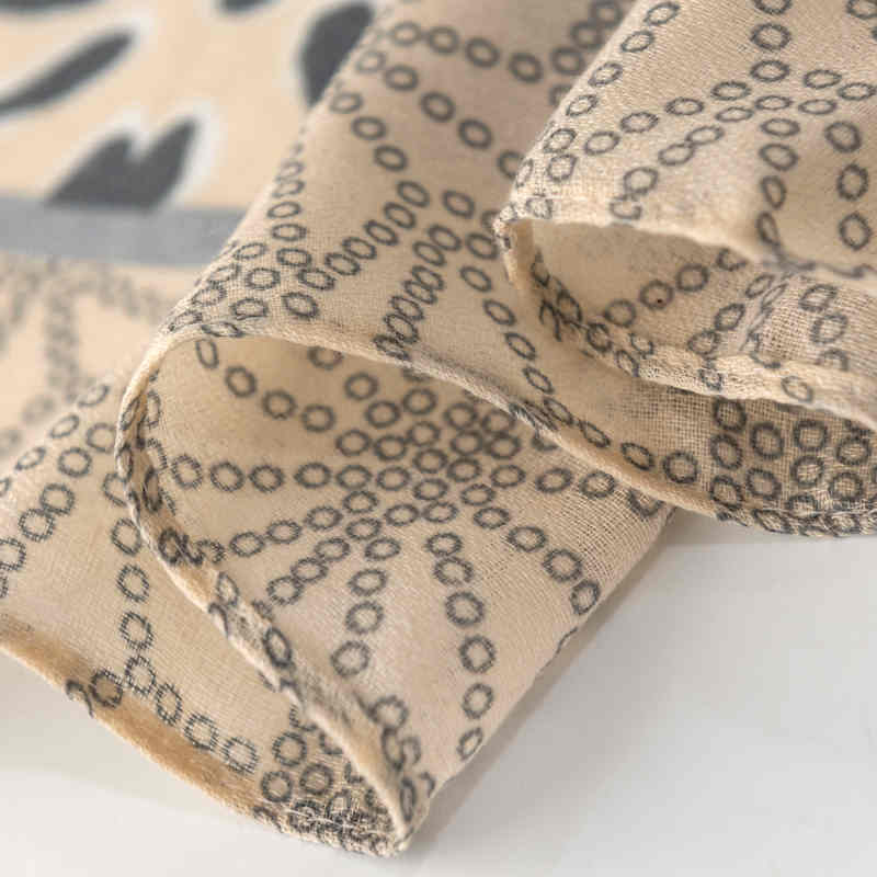 Retro imitation silk scarves minority air conditioned room shawl fashion scarves women travel sunscreen long scarves