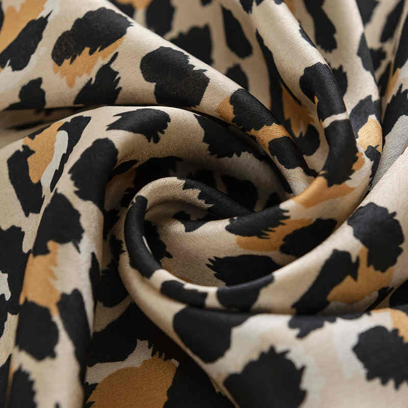 Leopard print silk scarves temperament style printed pocket square scarf fashion commuter ladies professional dress scarf