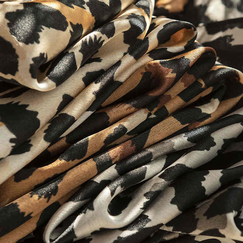 Leopard print silk scarves temperament style printed pocket square scarf fashion commuter ladies professional dress scarf