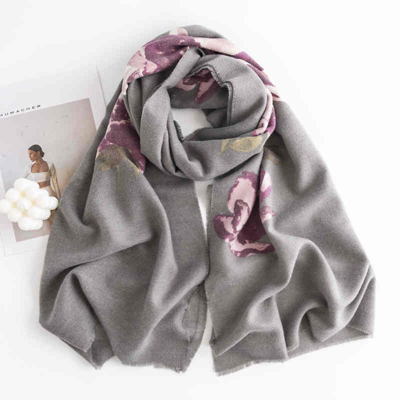 2023 new elegant celebrity style printed scarf imitation cashmere flower shawl soft warmth scarf