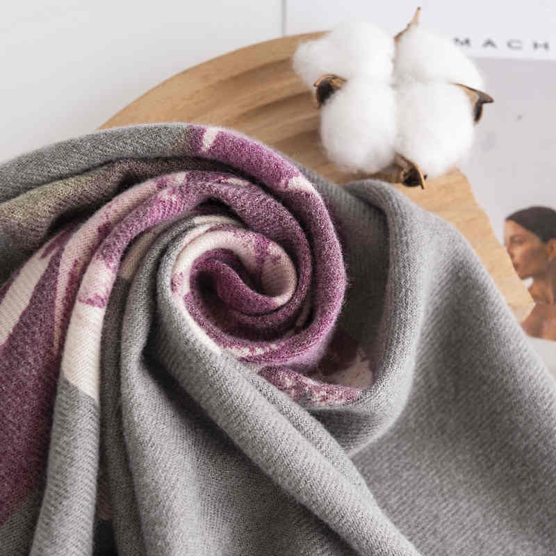 2023 new elegant celebrity style printed scarf imitation cashmere flower shawl soft warmth scarf