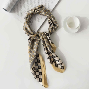 Street wind simulation silk scarves printed letters D small square scarf fashion commuter scarf woman