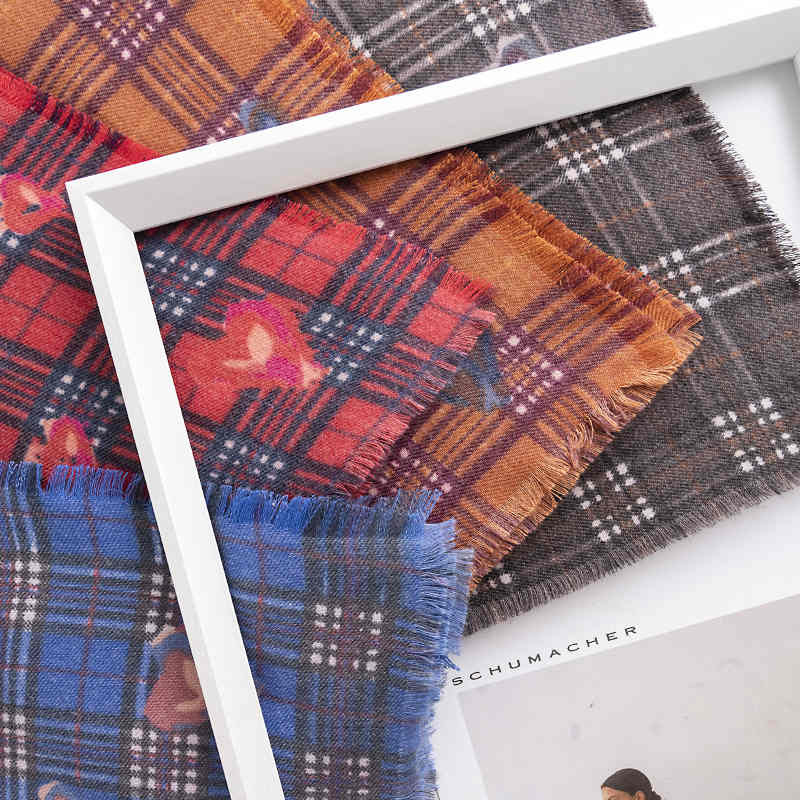 Retro fashion plaid scarf imitation cashmere whisker tassels warm shawl cold scarf