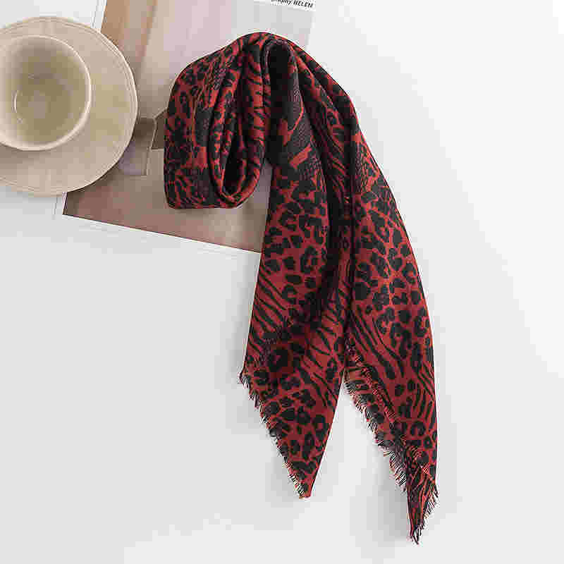 Fashion personality leopard print scarf fashion temperament printed warm imitation cashmere scarf scarf neck