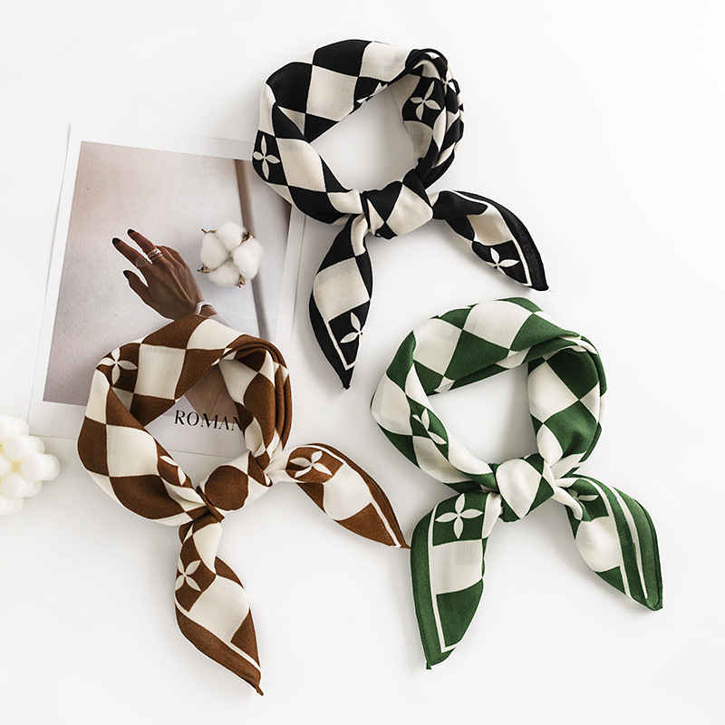 Square grid pocket square scarf fashion commuter simulation silk scarf sunblock neck scarves