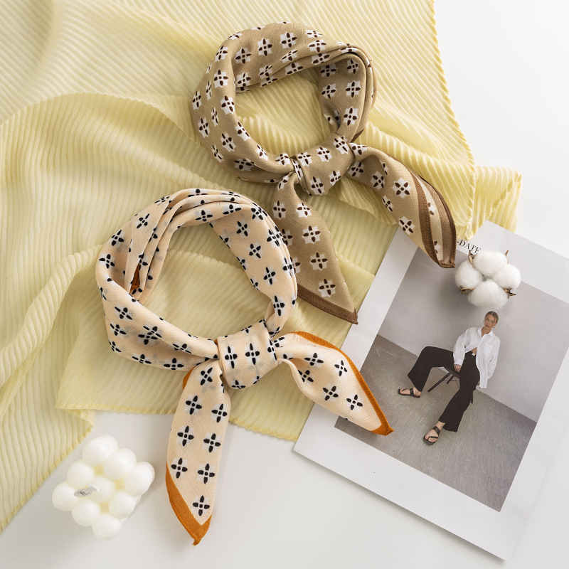 Artistic retro simple temperament small square scarf printed pattern simulation silk scarf elegant professional scarf woman