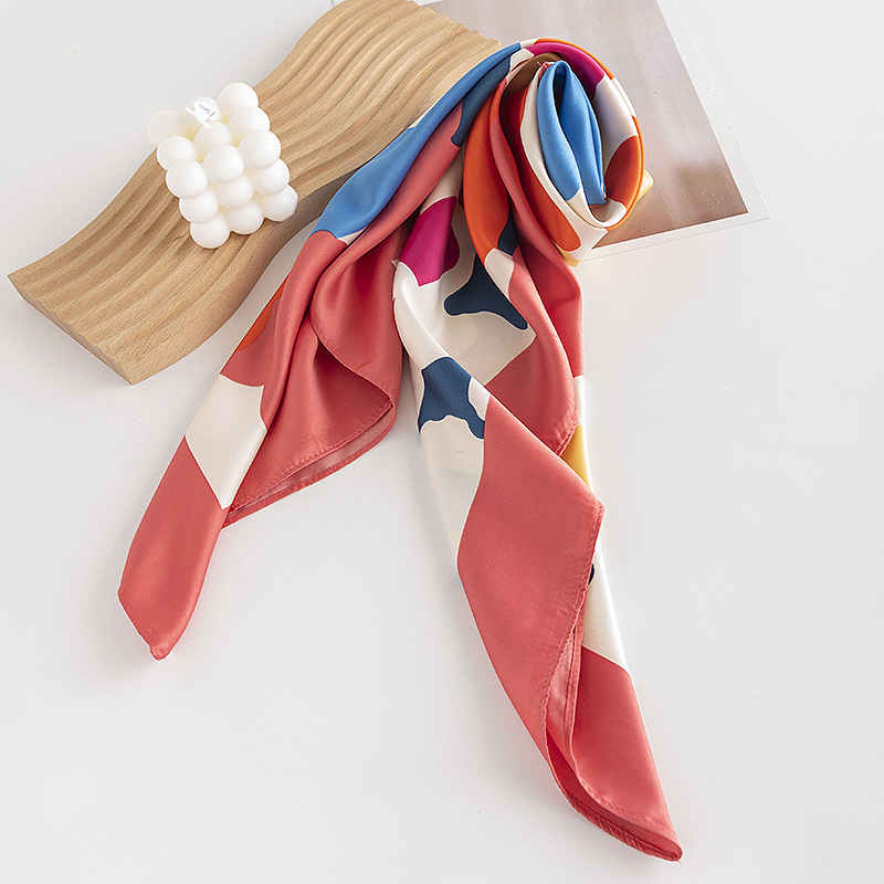 The newstyle sweet flowers imitation silk scarves and fashionable temperament small square scarf lady
