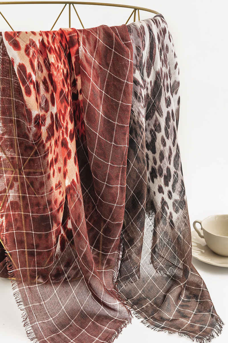 Personality leopard thermal scarf casual printing art retro thin hair style temperament shawl woman