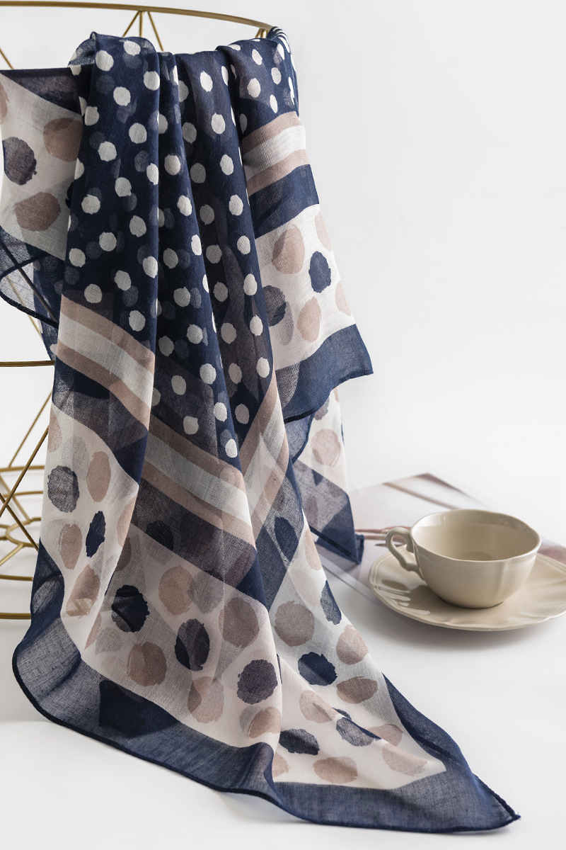 Spring new fashion commuter wave point scarf printed with a scarf