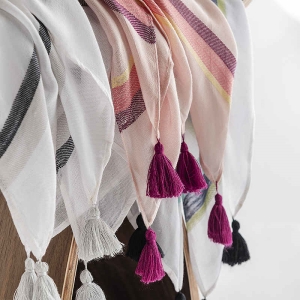 Spring 2023 new style design style e tassel fashion scarf stripes thin shawl