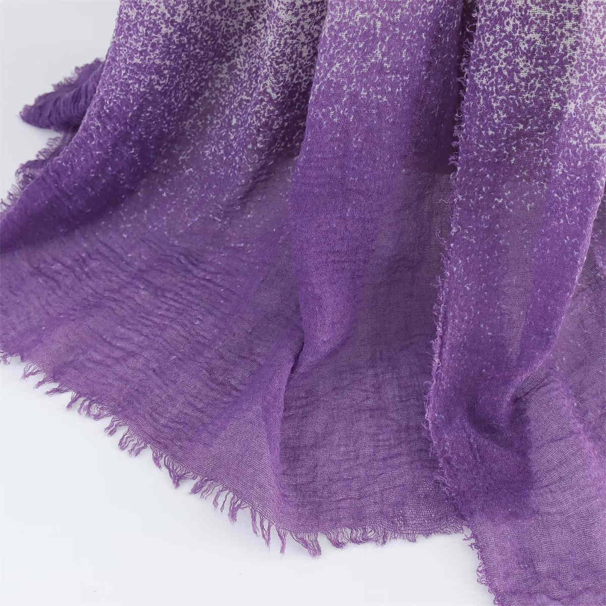 Colorful flow pattern chain loop pearl chiffon printed scarf