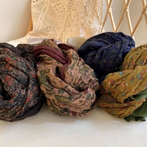 Literary cotton linen scarves