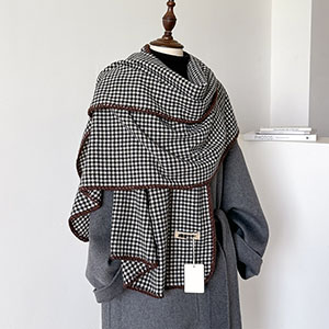 black plaid cashmere scarf