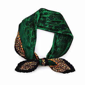Pleated Silk Scarf Manufacturers
