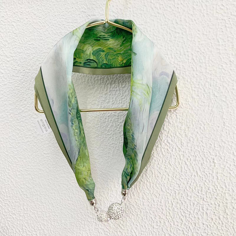 Wholesale Fashion Magnetic Silk Scarf