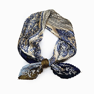 Wholesale Square Pleated Scarf