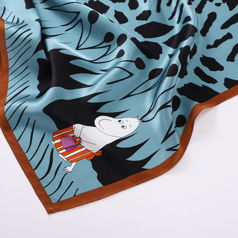 Custom silk scarf with Logo china