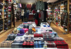 Congratulations to our Canadian guests on the opening of their scarf and apparel store