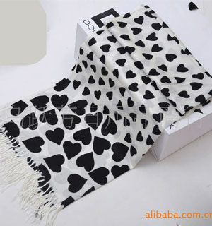 Heart cashmere scarves