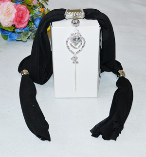 Pendant Scarves Manufacturers