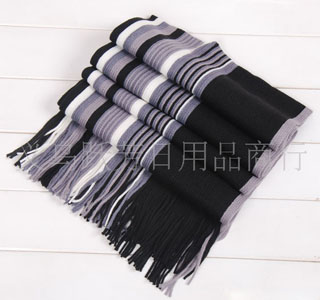 Mens cashmere knitted scarves