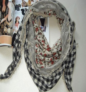 Printed Lace Cotton Scarf