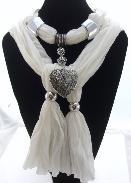 2012 Pendant Scarf