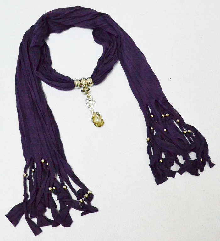Usa Pendant scarves