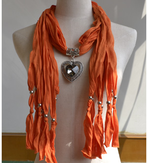 Wholesale pendant scarf with jewellery charm