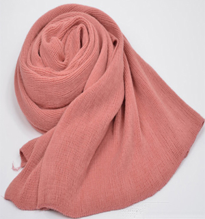 USA upset warm monochromatic scarf