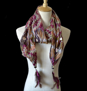 Jewel animal pendant scarf necklace
