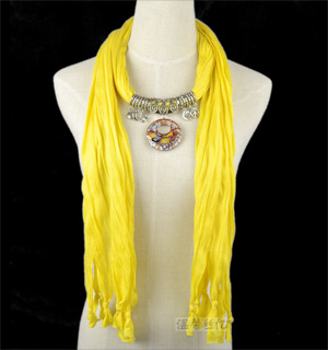 Colored glaze pendant jewelry scarf