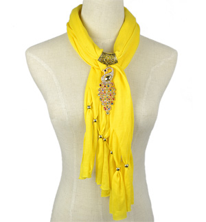 scarfs with jewelry pendants